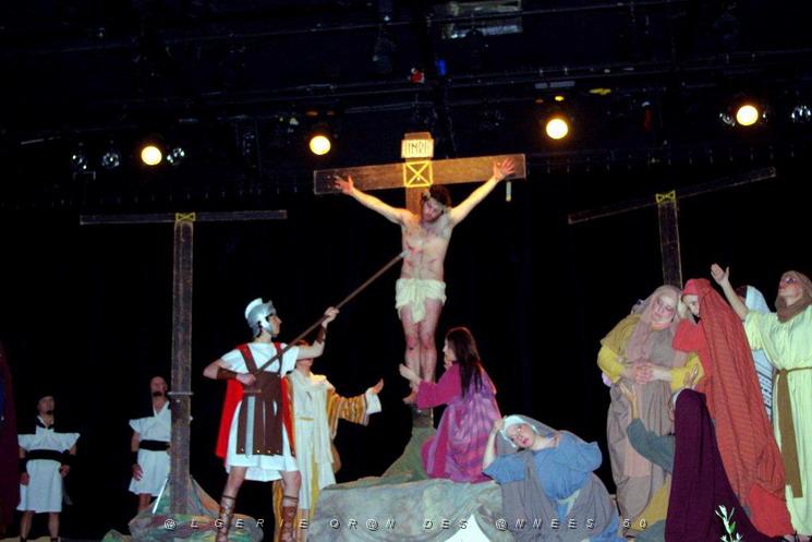 LA PASSION DE NOTRE SEIGNEUR JESUS CHRIST MARTIGUES 10.04.2011    (27).jpg